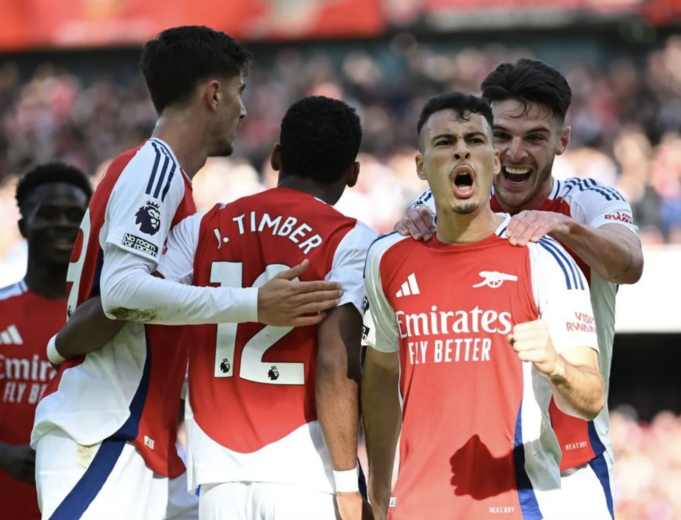 Arsenal’s Dark Arts Shine Through in Late 4-2 Victory Over Leicester