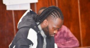City Barber Trims More Than Hair – Shaves Client Off SH450,000